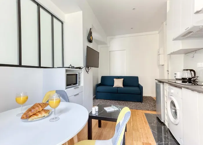 New And Quiet 1 Bdr Flat In The Heart Of 12 아파트 *