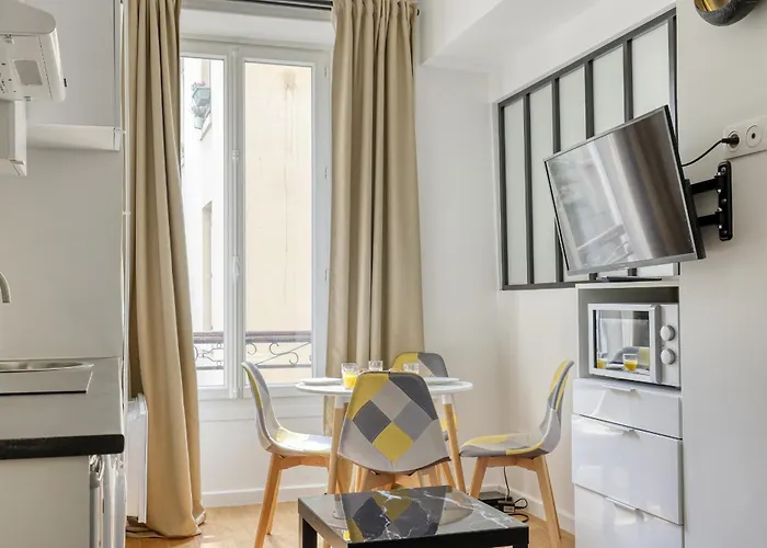 아파트 New And Quiet 1 Bdr Flat In The Heart Of 12 *